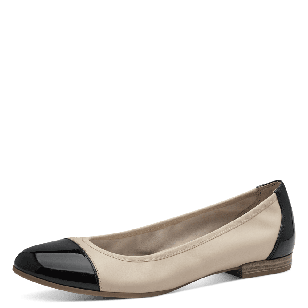 22124 variant 2 Nude Comb Ballerina Flats with TOUCH-IT Technology