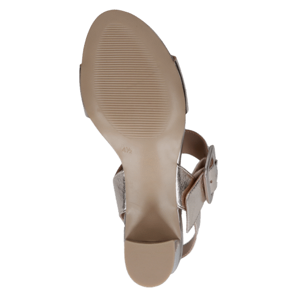 28306 959. Chic never felt so comfortable. - Image 3