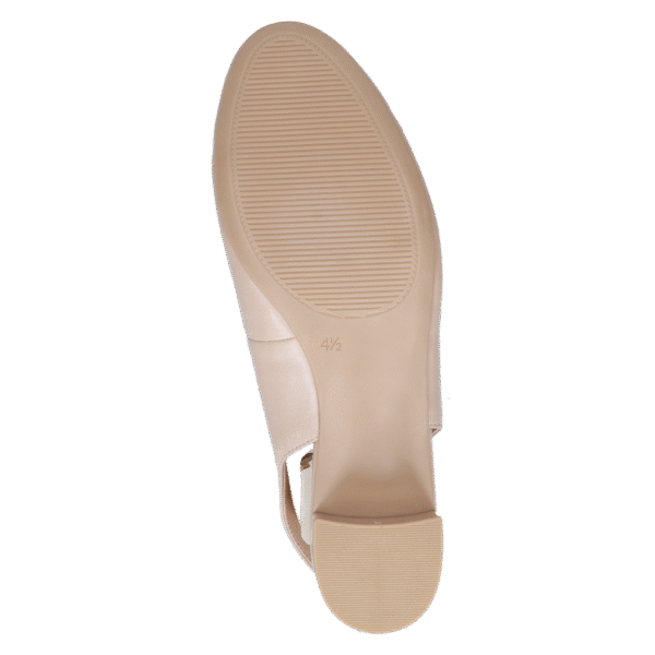 29502 409. Where comfort meets elegance - Image 3