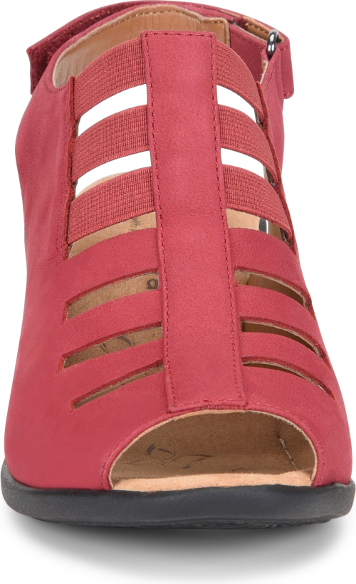 Faye Ruby. Exclusive Pillowtop® memory foam footbed - Image 6