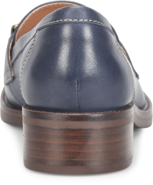 Nova Sky.Leather-lined footbed, cushioned at ball and heel, with arch support - Image 2